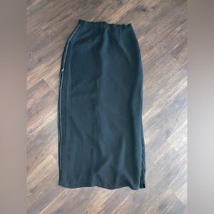 Joseph Ribkoff women’s Black slit maxi  Skirt size s